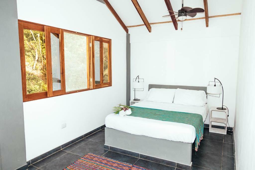 Rapture Surfcamp Nicaragua San Juan del Sur Ngoại thất bức ảnh